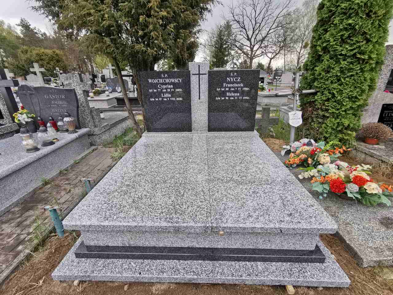 Lidia Wojciechowska Sulejówek - Grobonet - Wyszukiwarka osób pochowanych